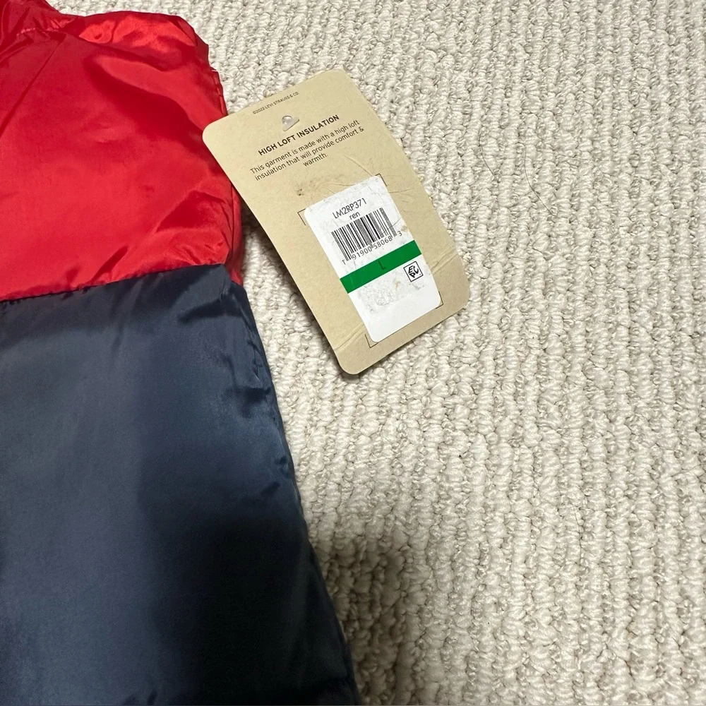 Levis levi mens